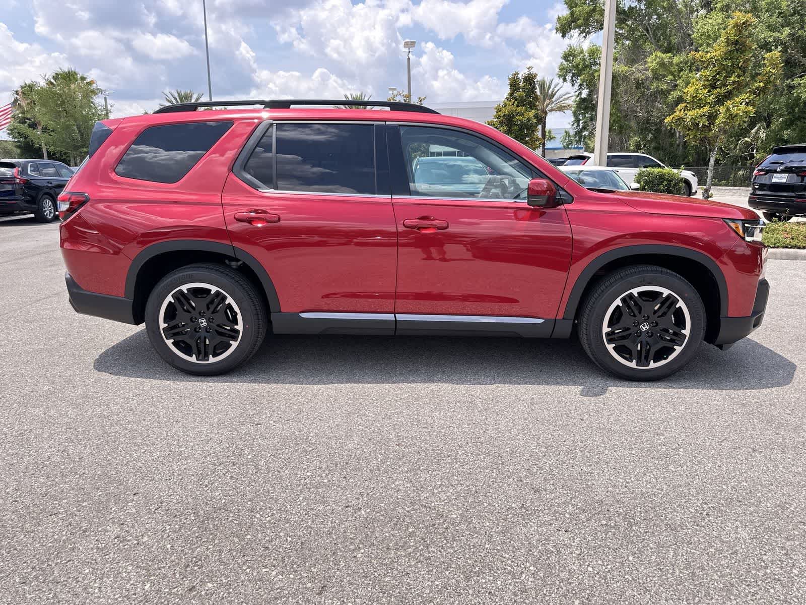 Thumbnail: 2026 Honda Pilot - 7
