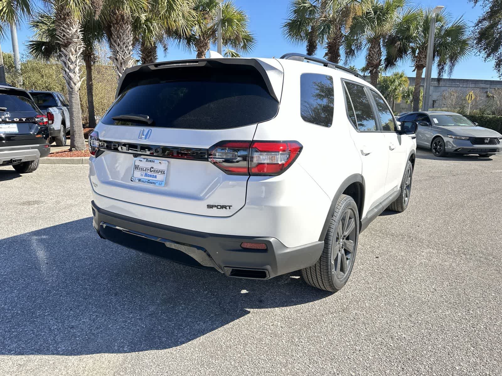 Thumbnail: 2026 Honda Pilot - 6