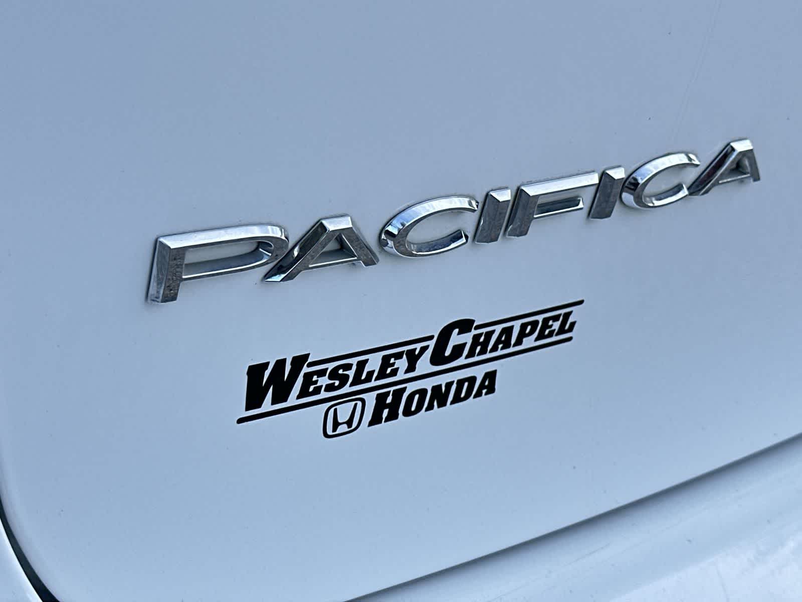 Thumbnail: 2024 Chrysler Pacifica - 11