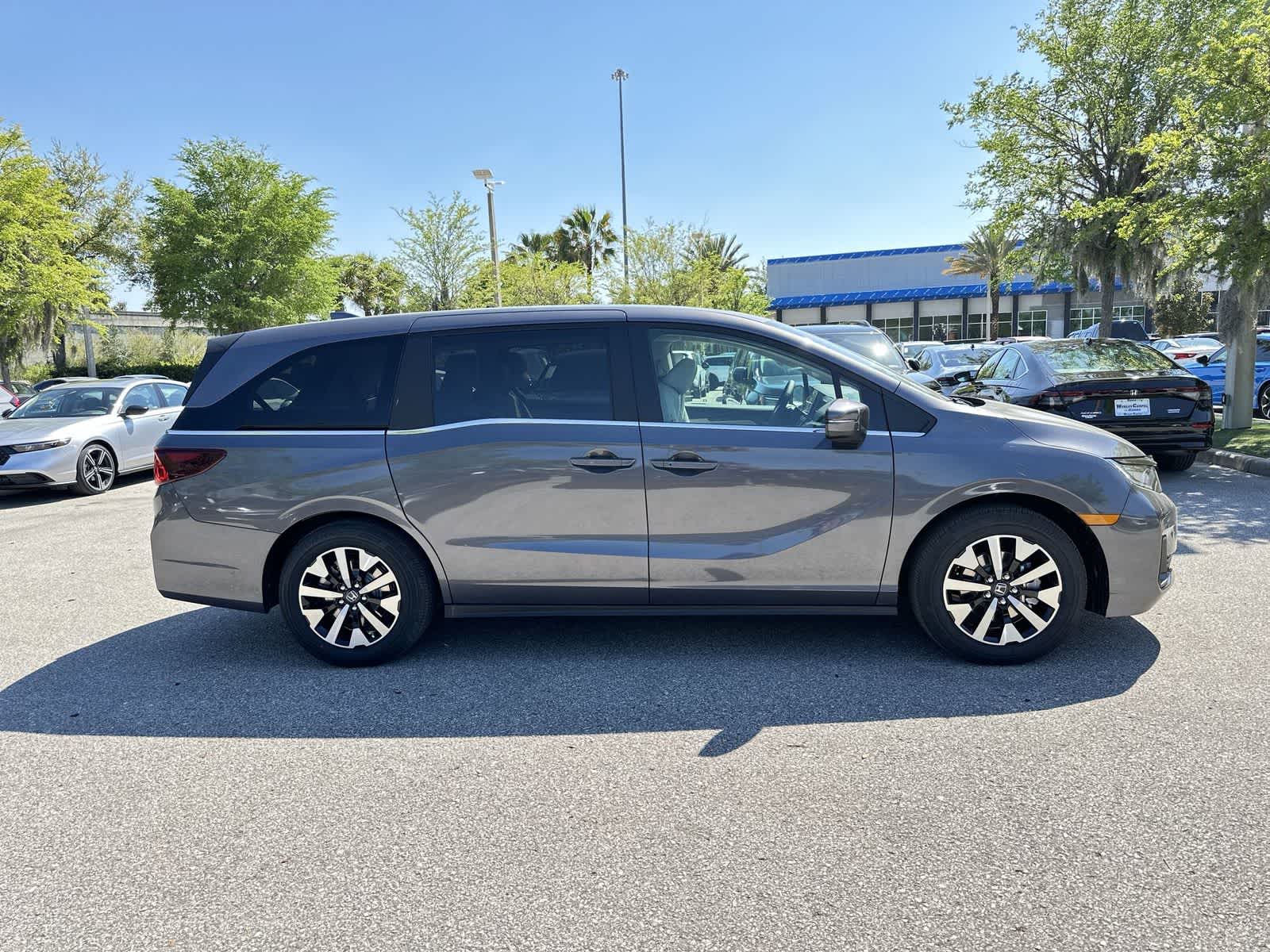 Thumbnail: 2026 Honda Odyssey - 7