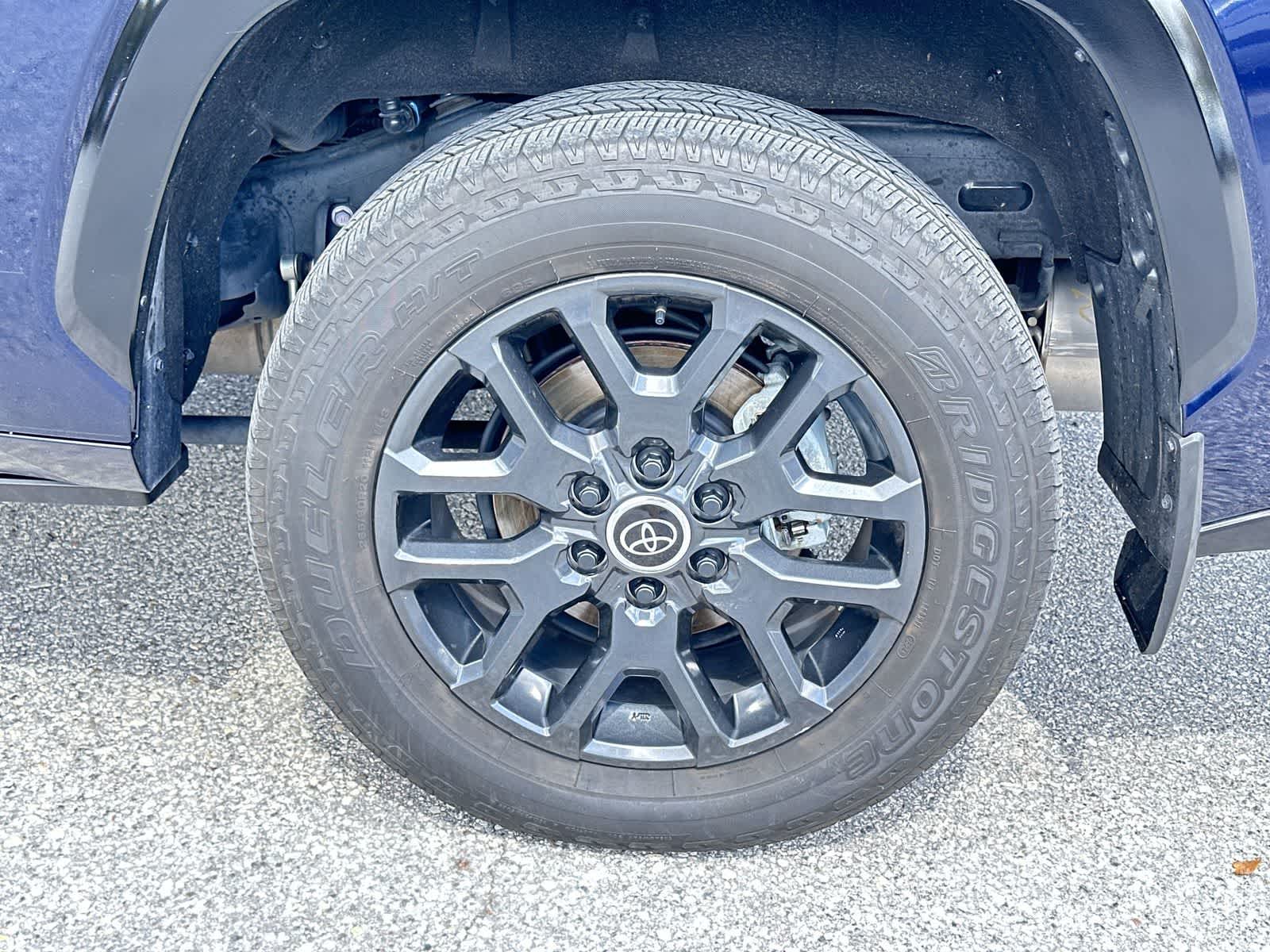 Thumbnail: 2024 Toyota Sequoia - 12