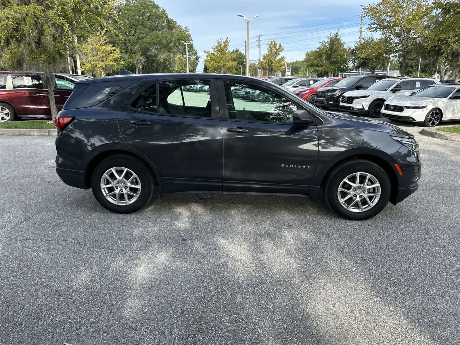 Thumbnail: 2022 Chevrolet Equinox - 7