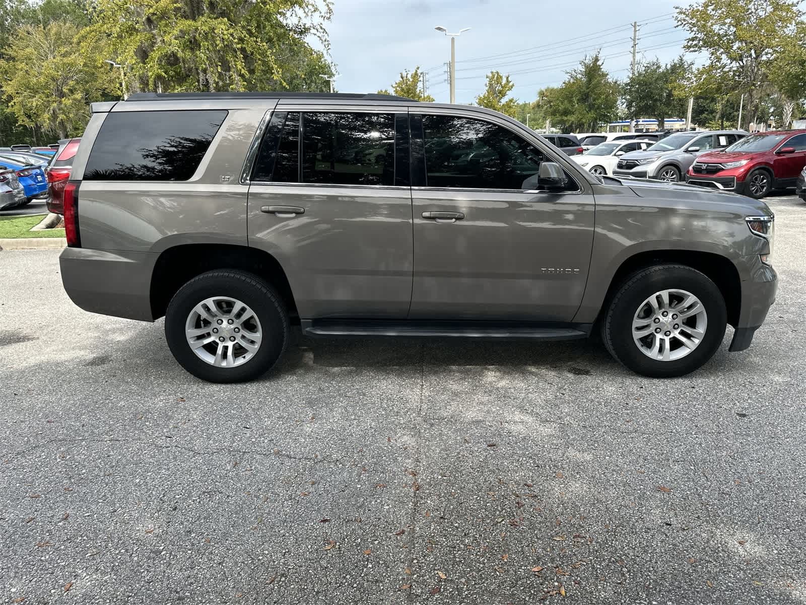 Thumbnail: 2018 Chevrolet Tahoe - 7