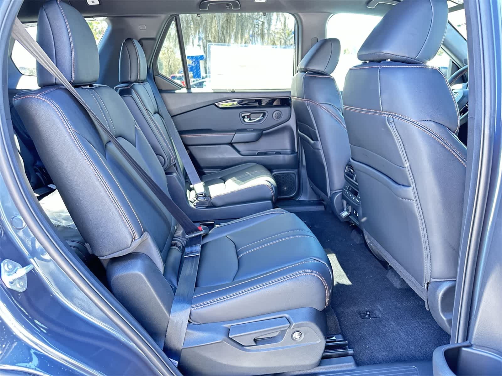 Thumbnail: 2026 Honda Pilot - 16