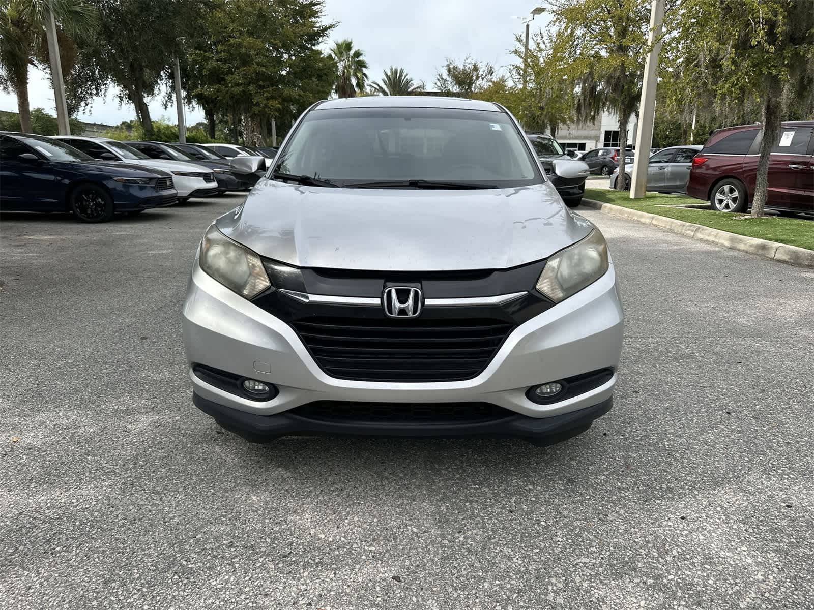 Thumbnail: 2016 Honda HR-V - 9