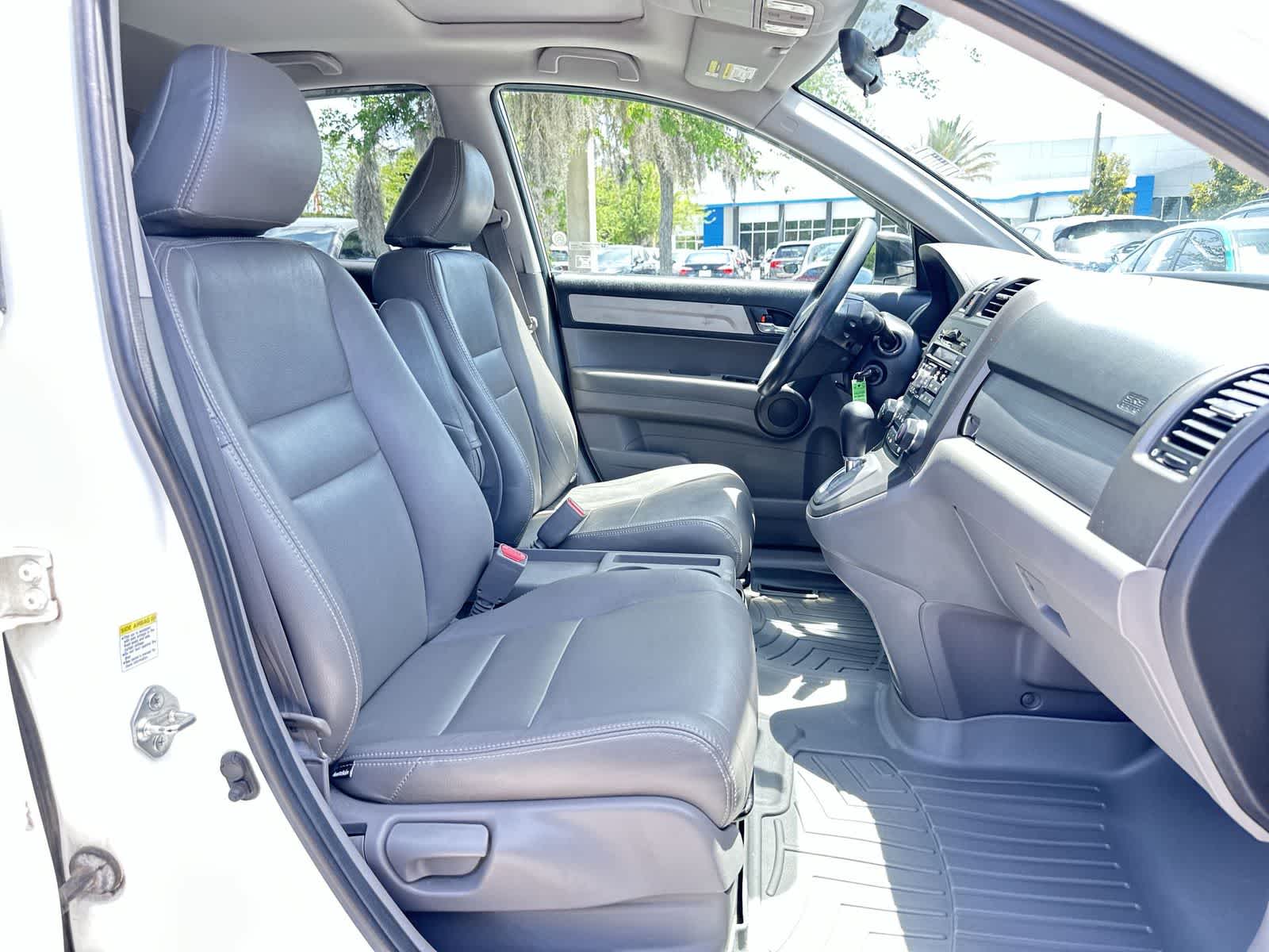Thumbnail: 2011 Honda CR-V - 17
