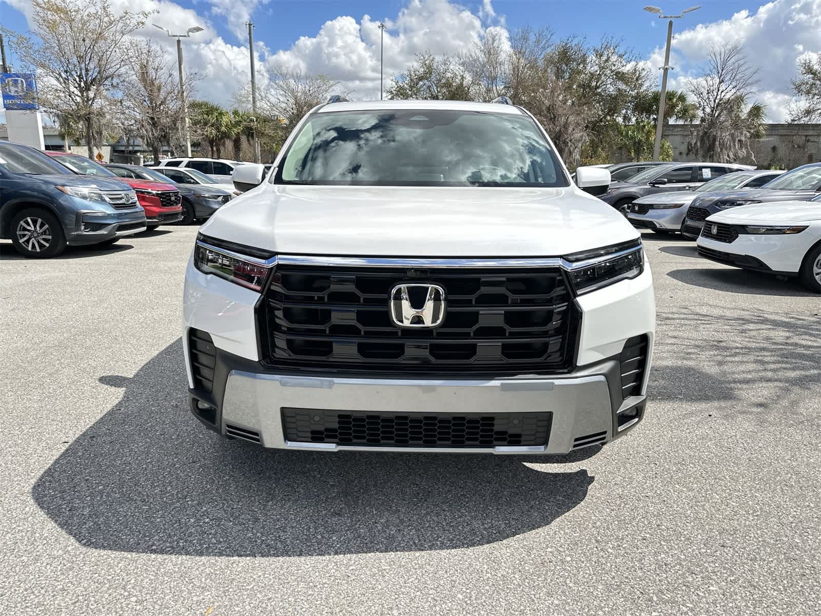 Thumbnail: 2026 Honda Pilot - 9