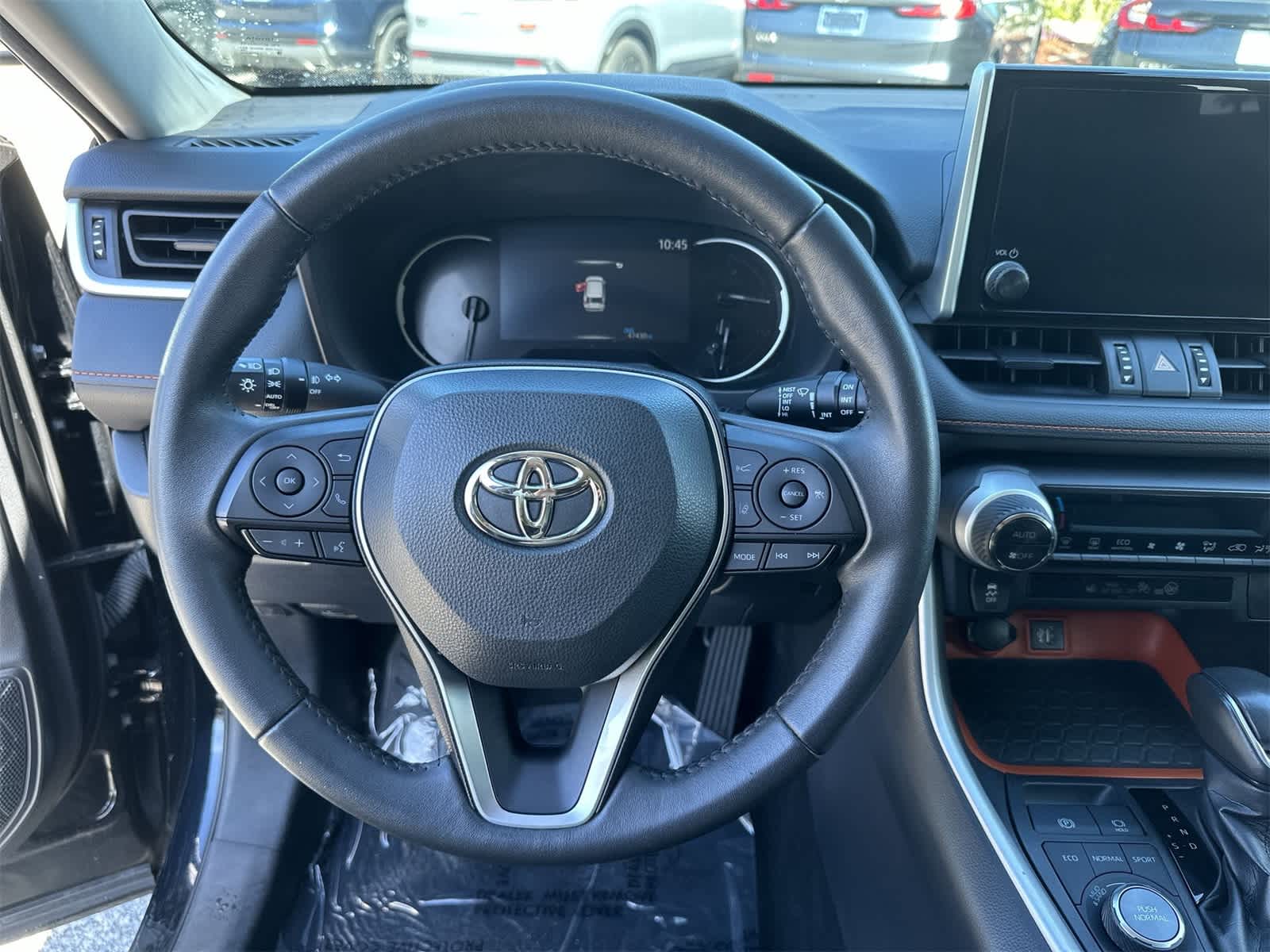 Thumbnail: 2023 Toyota RAV4 - 18