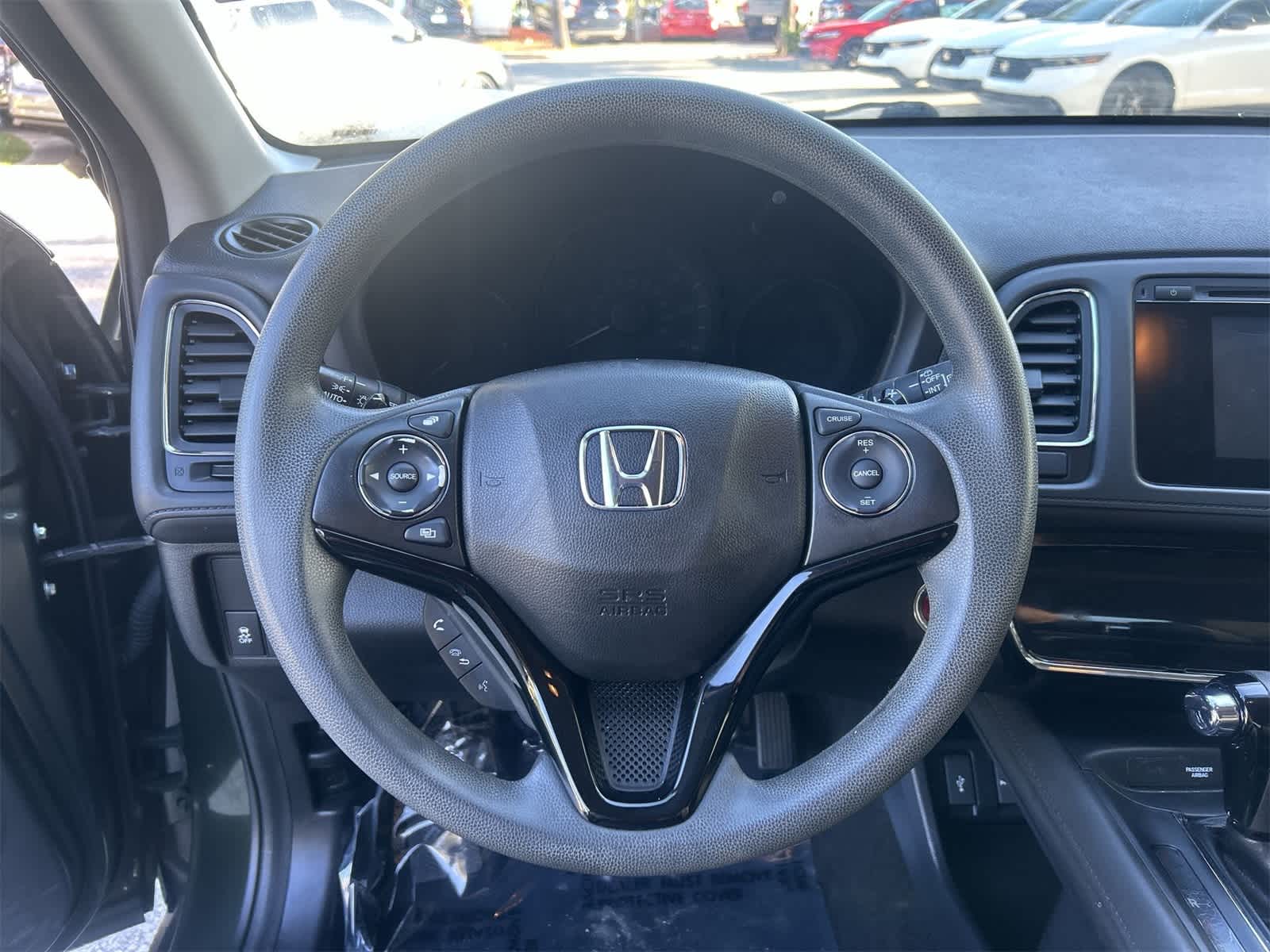 Thumbnail: 2018 Honda HR-V - 18