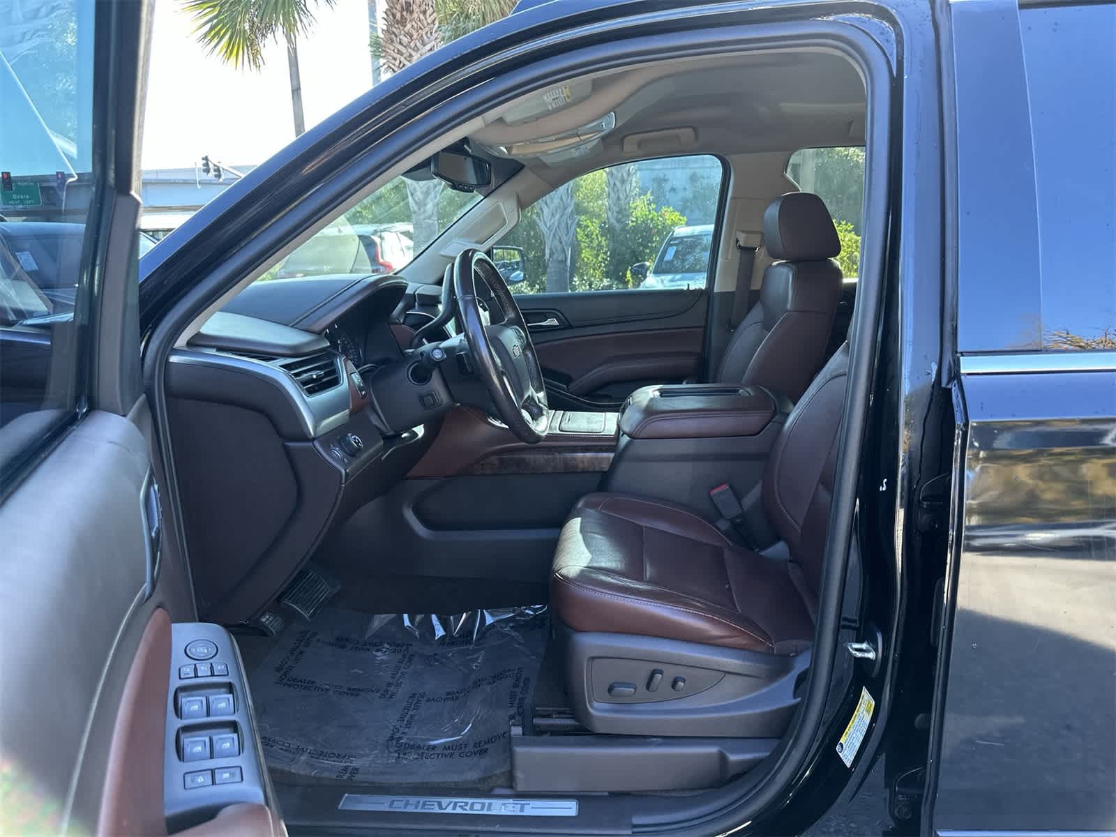 Thumbnail: 2015 Chevrolet Tahoe - 2