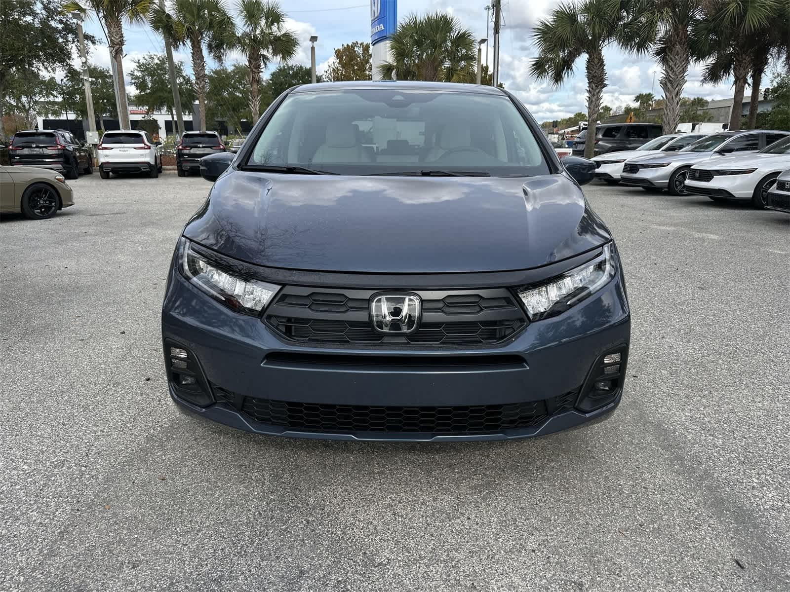 Thumbnail: 2026 Honda Odyssey - 9