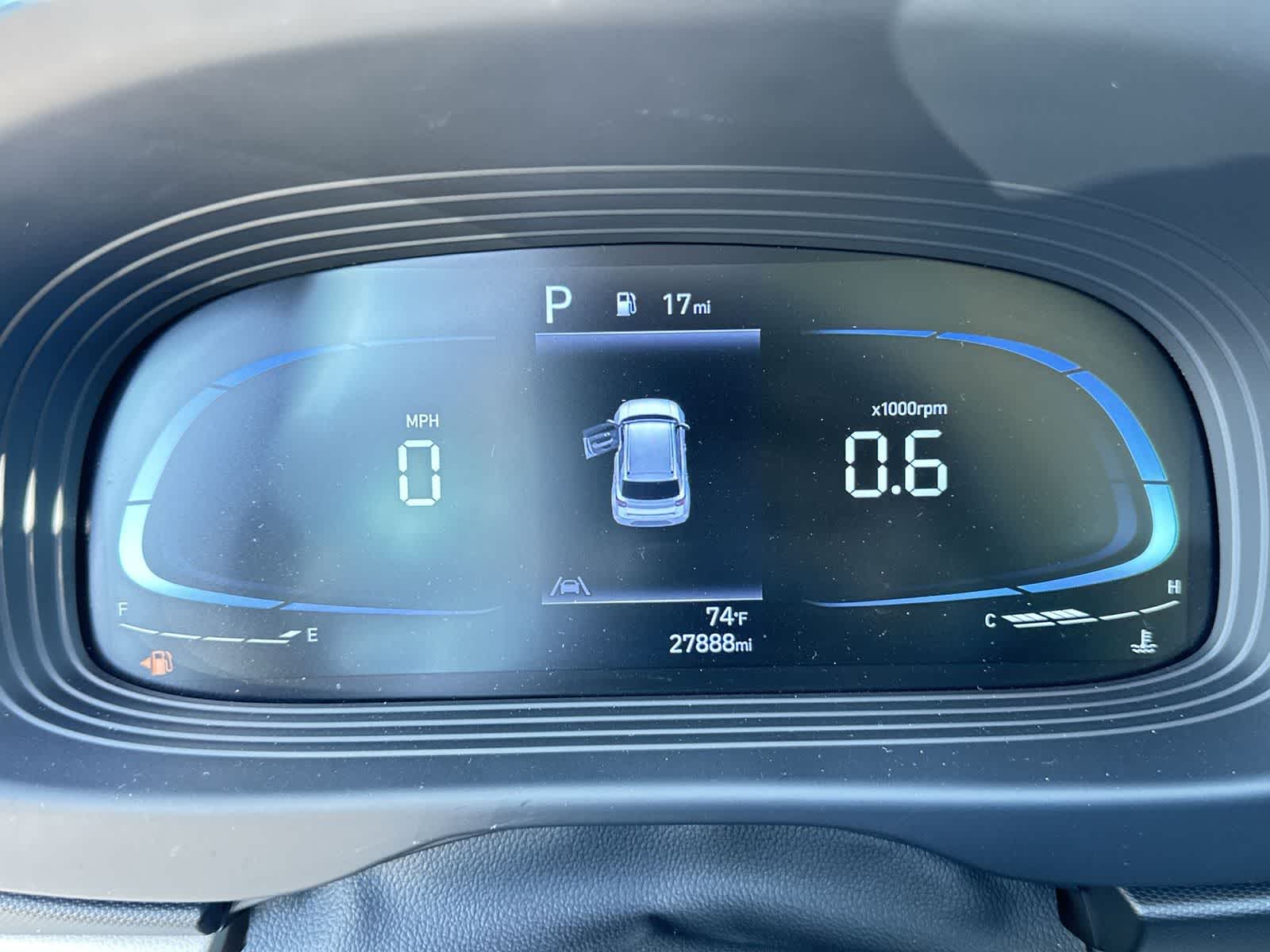 Thumbnail: 2023 Hyundai Venue - 22