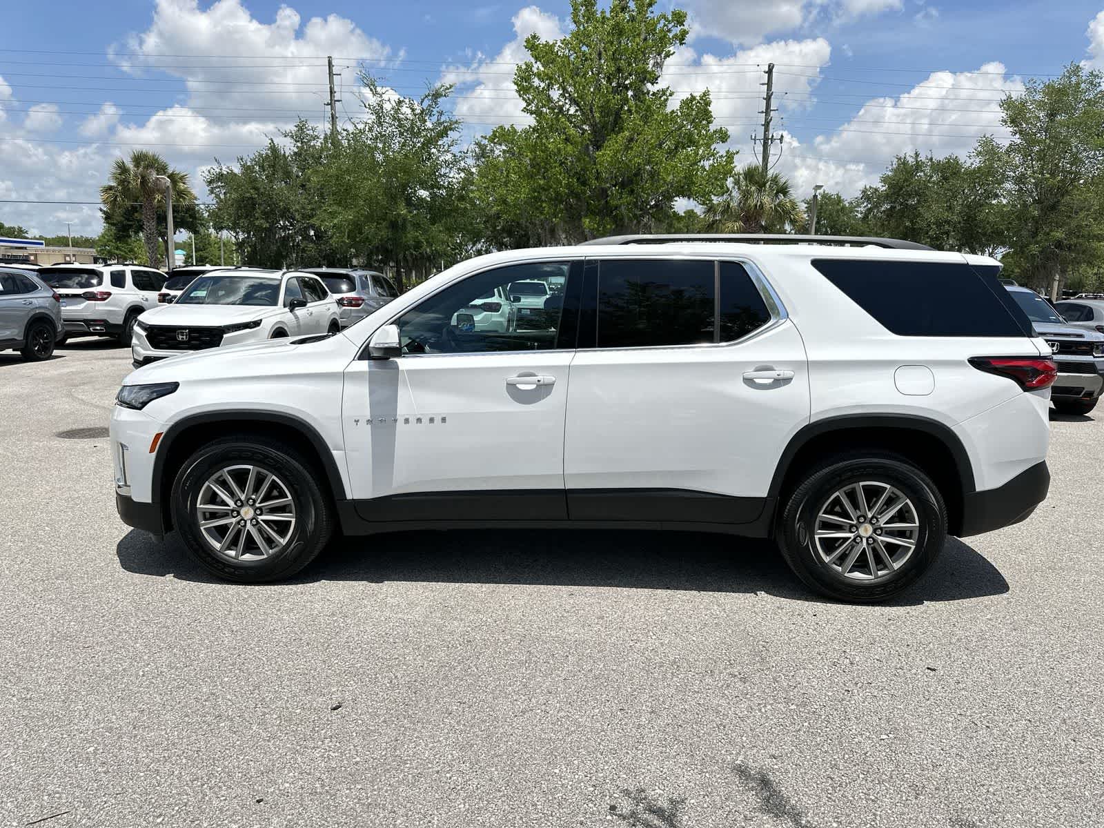 Thumbnail: 2023 Chevrolet Traverse - 2