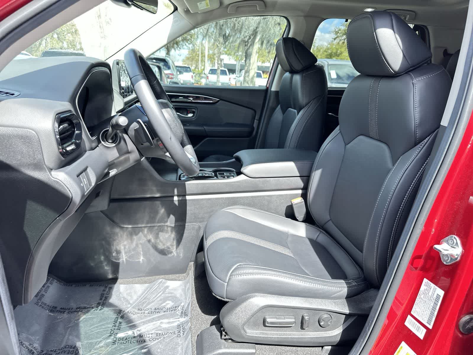 Thumbnail: 2025 Honda Pilot - 13