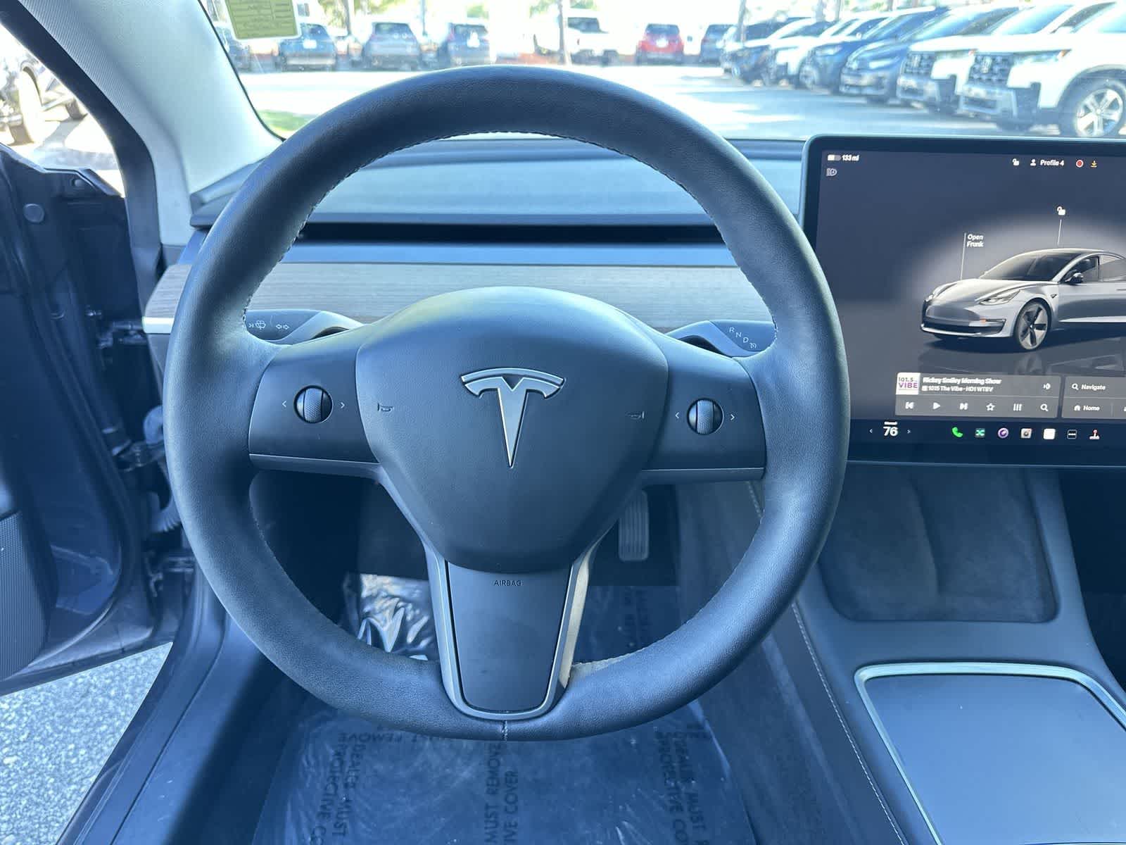 Thumbnail: 2023 Tesla Model 3 - 18