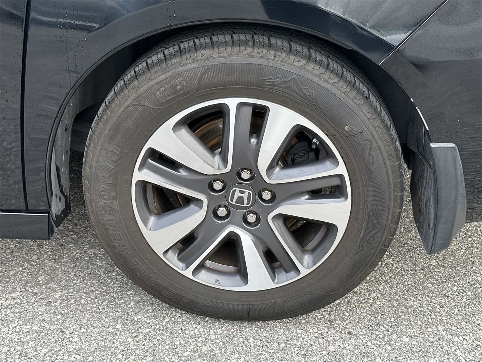 Thumbnail: 2015 Honda Odyssey - 12