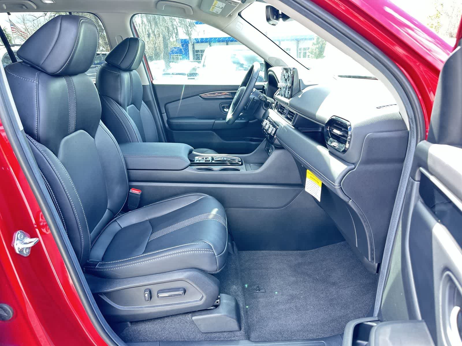 Thumbnail: 2025 Honda Pilot - 17