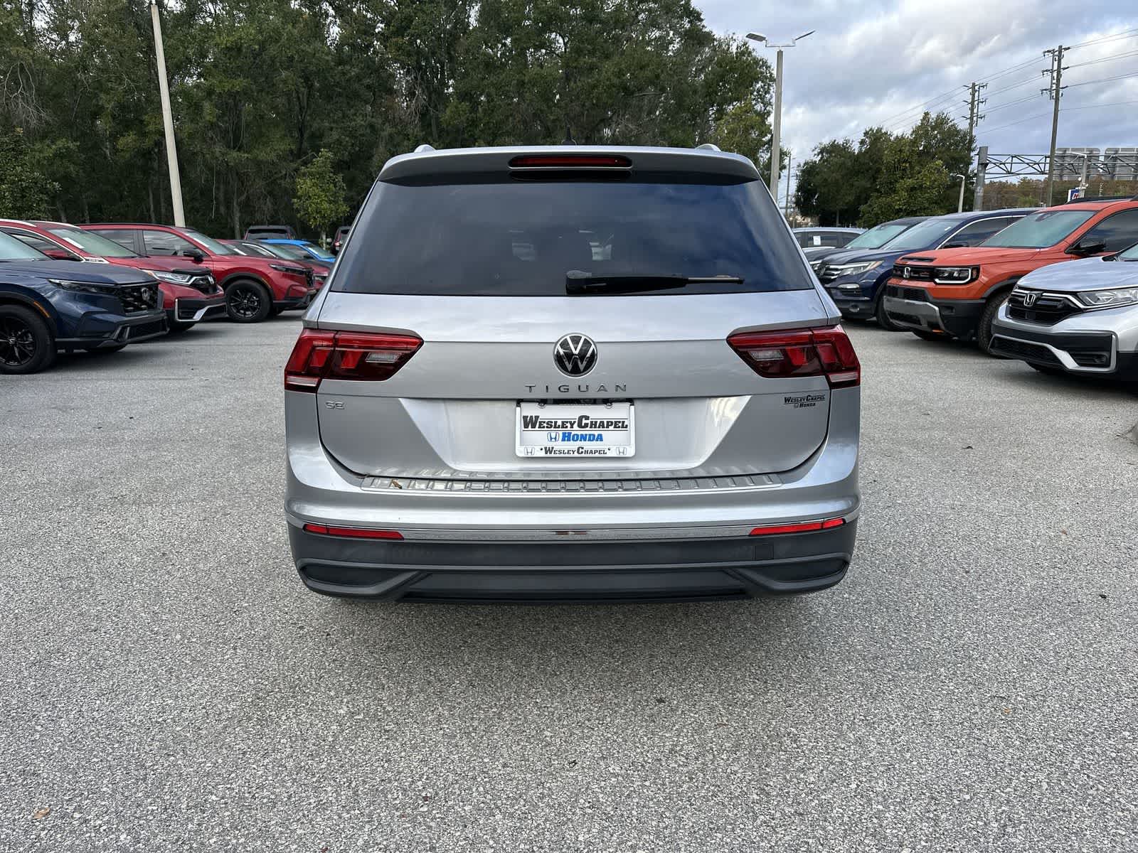 Thumbnail: 2022 Volkswagen Tiguan - 5