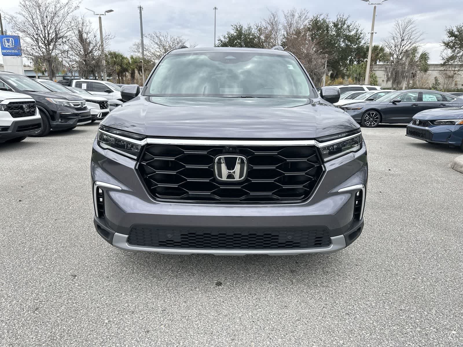 Thumbnail: 2023 Honda Pilot - 9