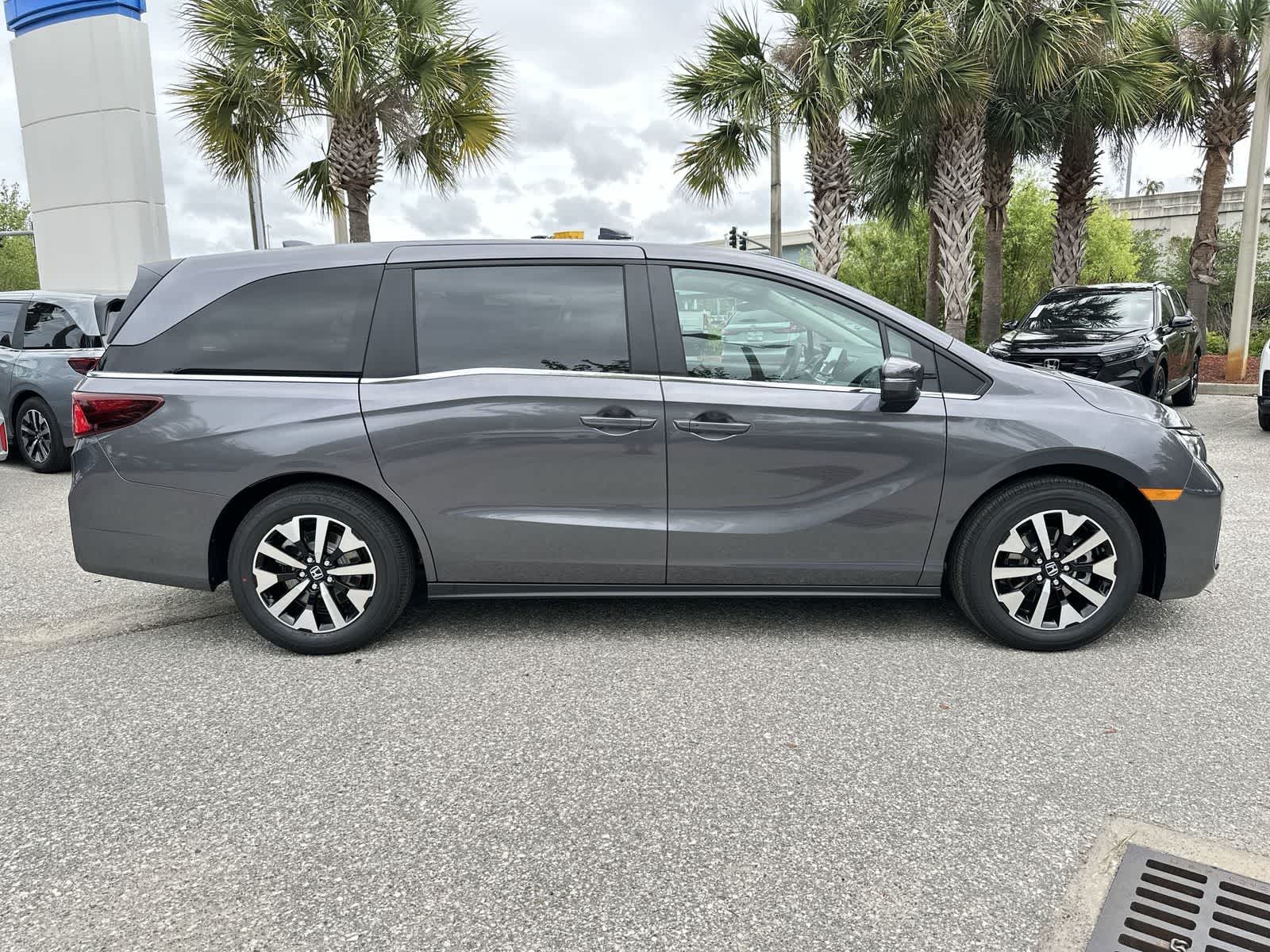 Thumbnail: 2026 Honda Odyssey - 7