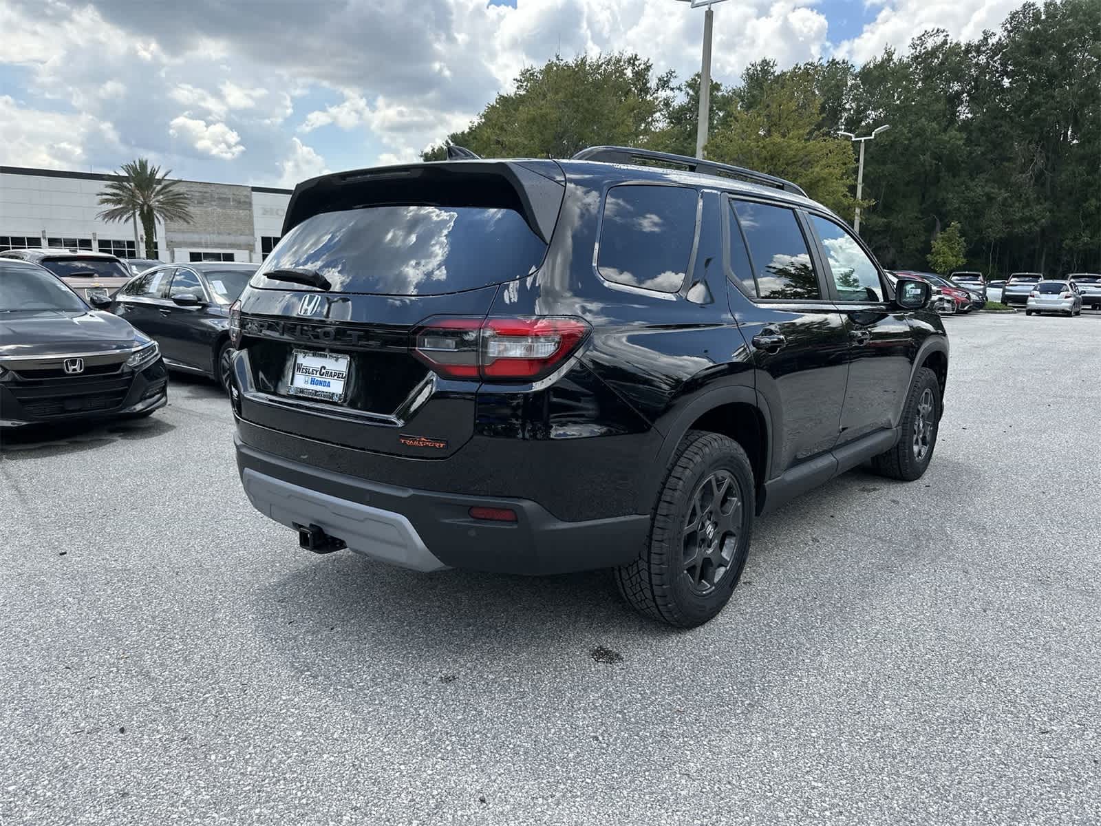 Thumbnail: 2025 Honda Pilot - 6