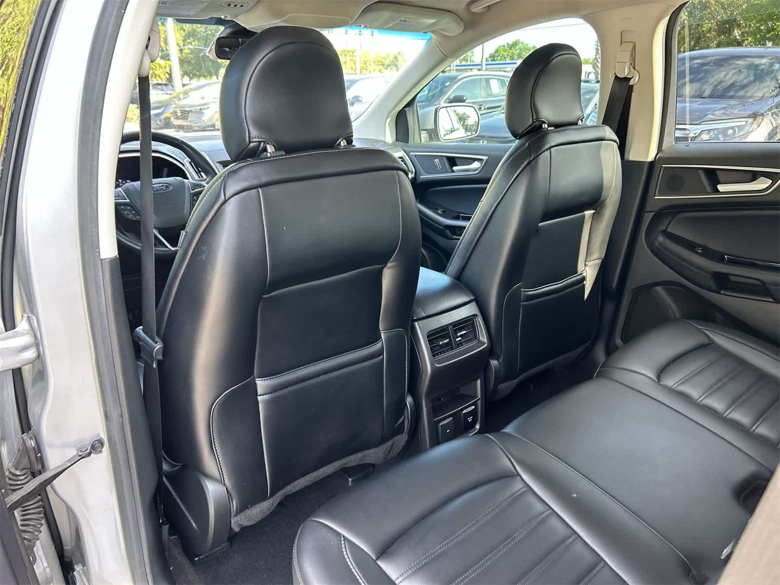 2019 Ford Edge SEL 14