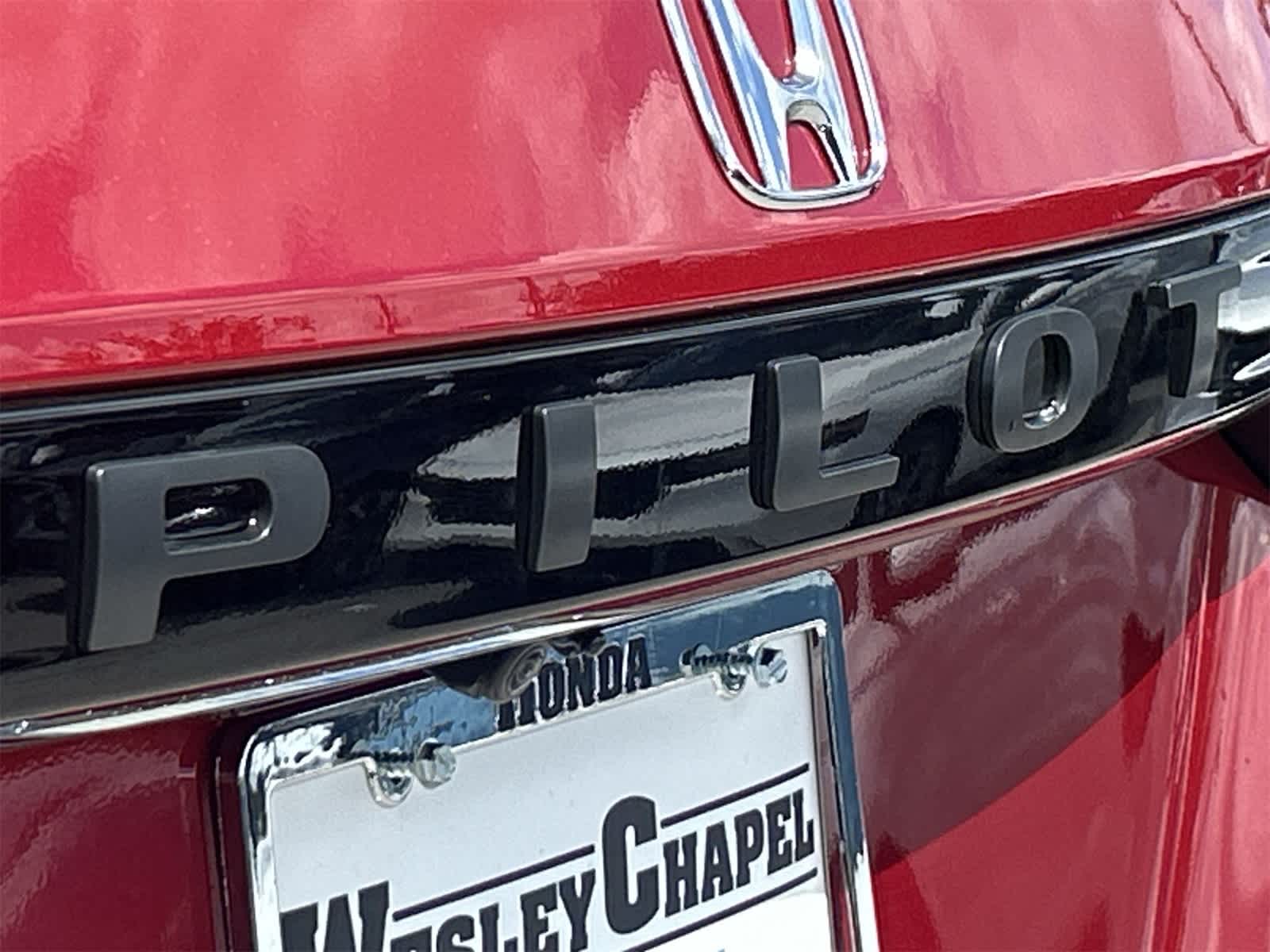 Thumbnail: 2025 Honda Pilot - 11