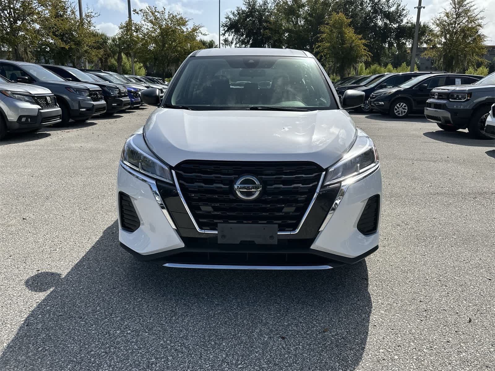 Thumbnail: 2022 Nissan Kicks - 9