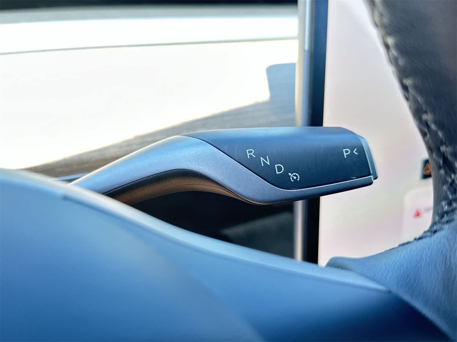 Thumbnail: 2023 Tesla Model 3 - 21