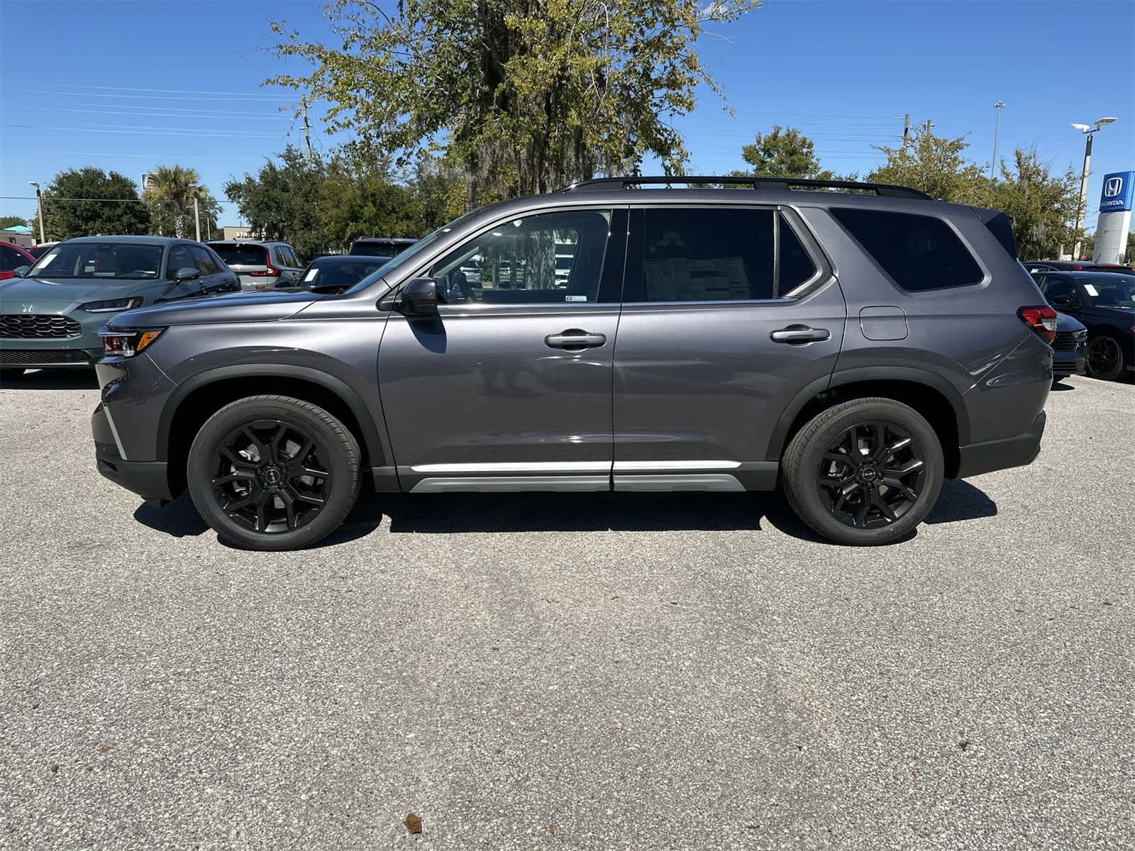 Thumbnail: 2025 Honda Pilot - 3