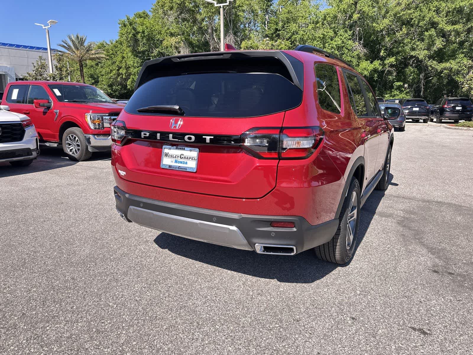 Thumbnail: 2026 Honda Pilot - 6