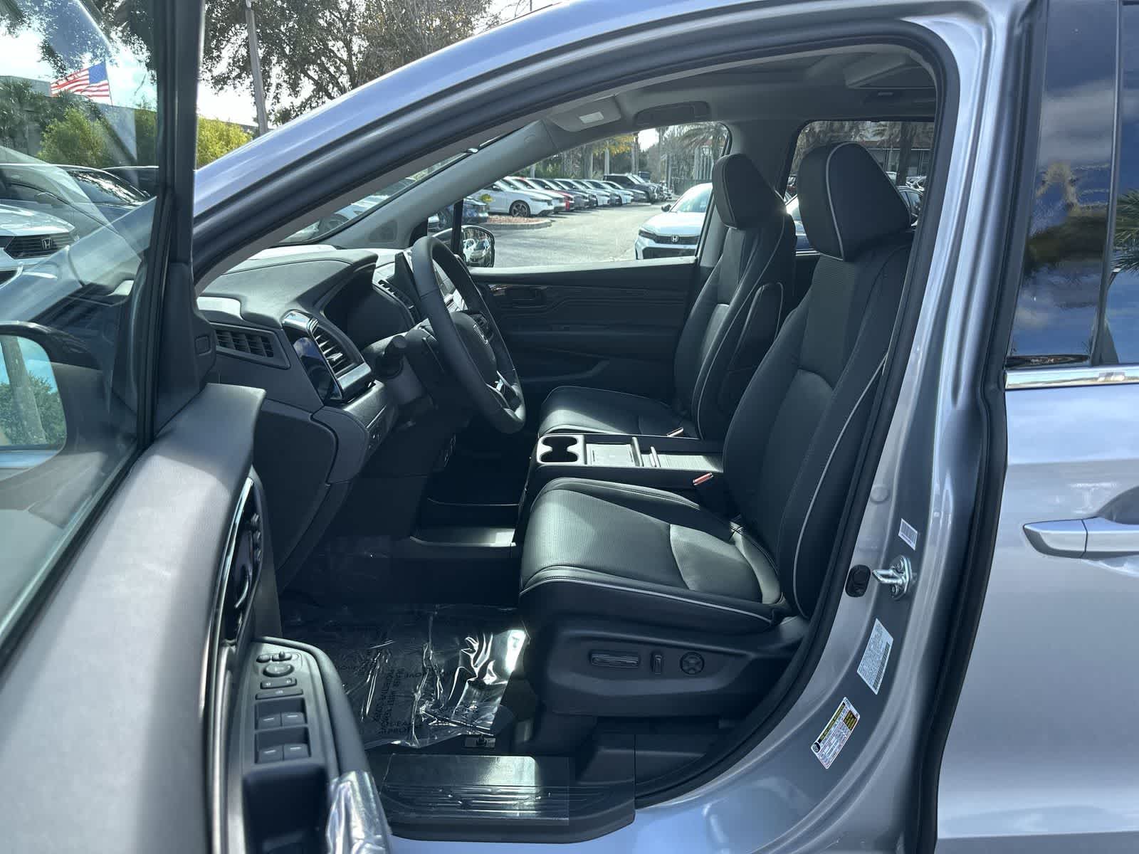 Thumbnail: 2026 Honda Odyssey - 2