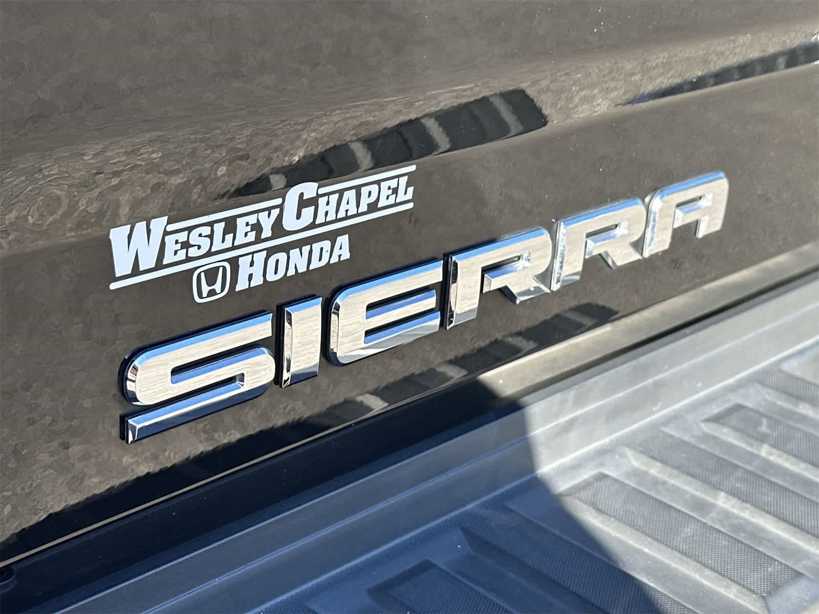 Thumbnail: 2015 GMC Sierra 2500 - 11