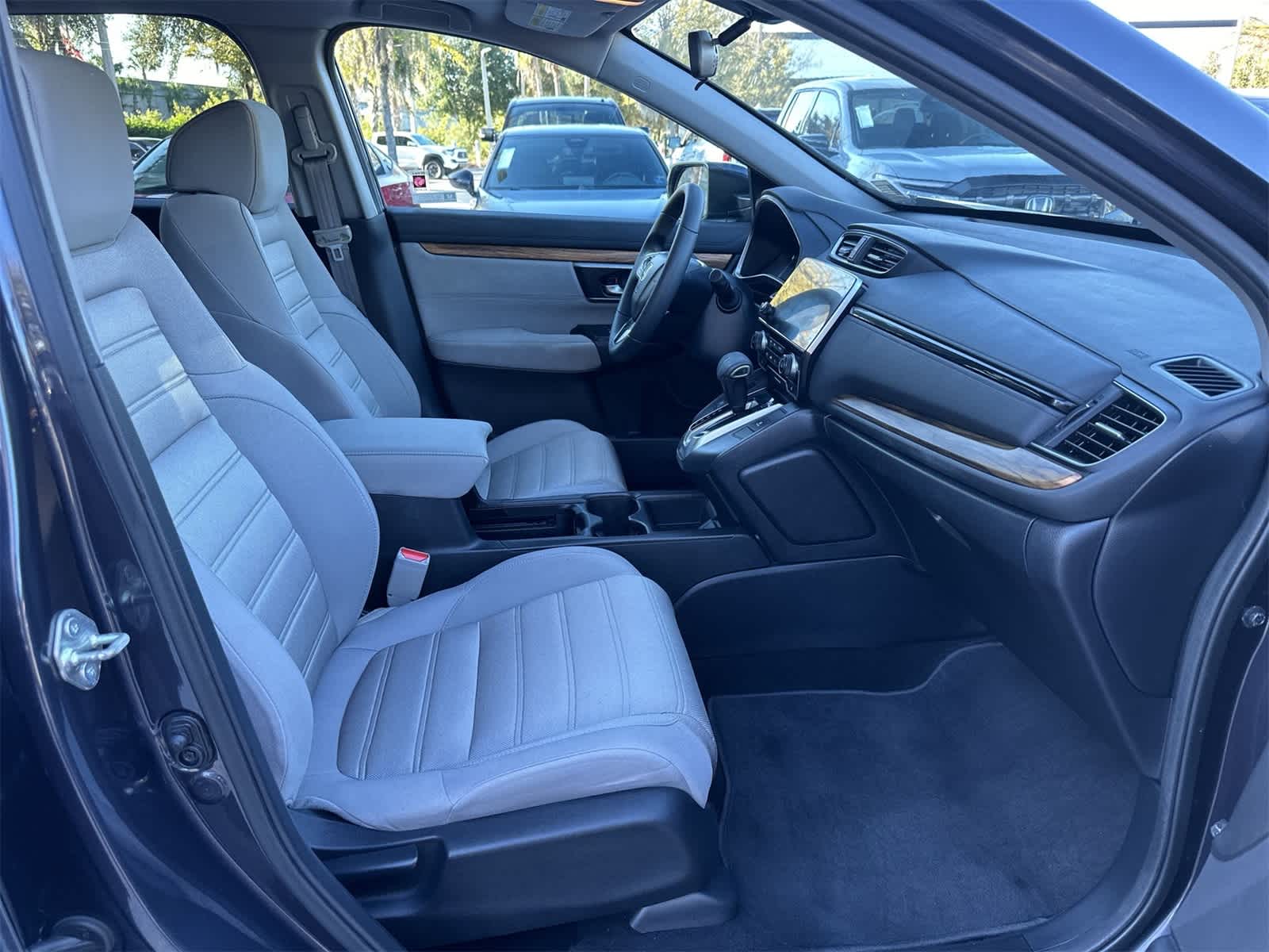 Thumbnail: 2018 Honda CR-V - 17