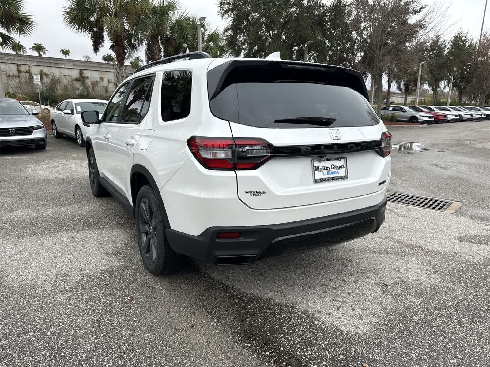 Thumbnail: 2026 Honda Pilot - 4