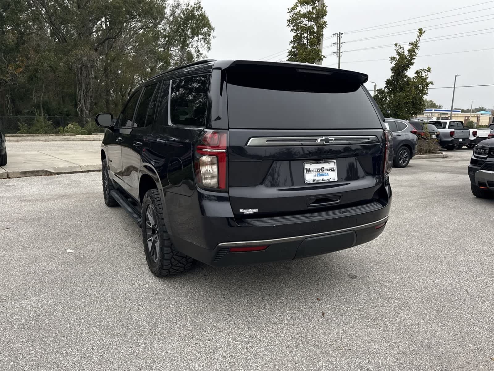 Thumbnail: 2022 Chevrolet Tahoe - 4