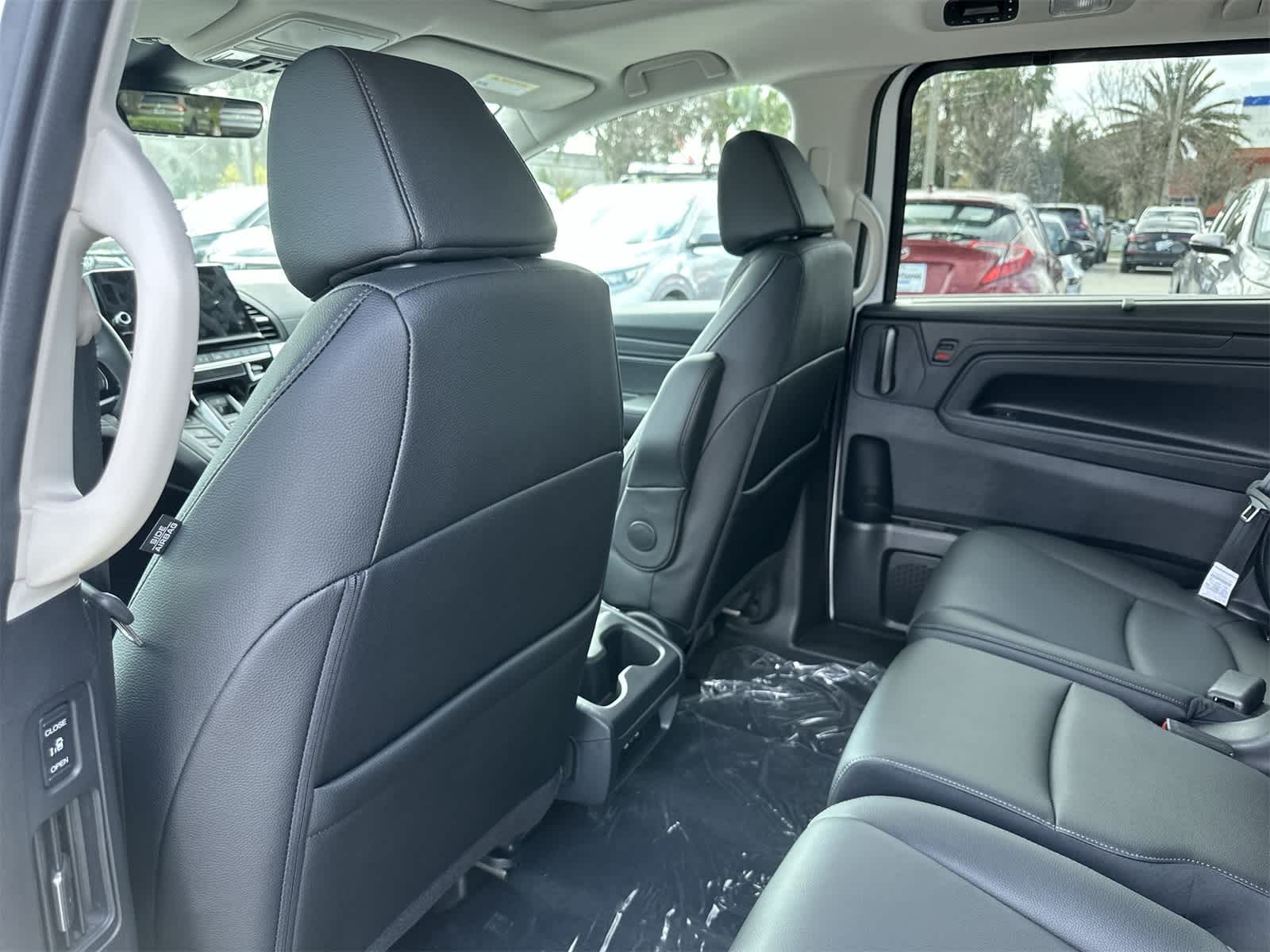 Thumbnail: 2026 Honda Odyssey - 14