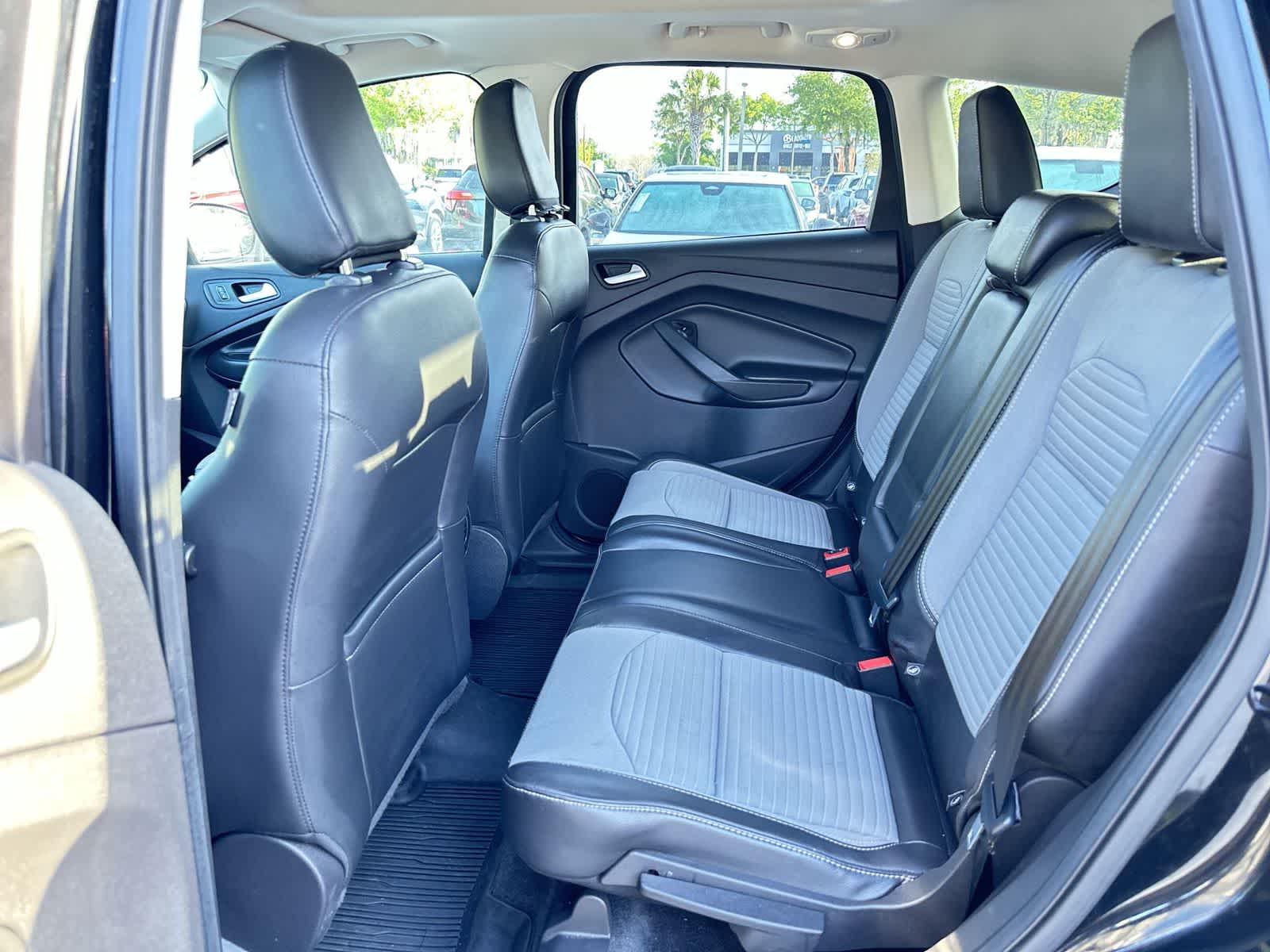 Thumbnail: 2018 Ford Escape - 15