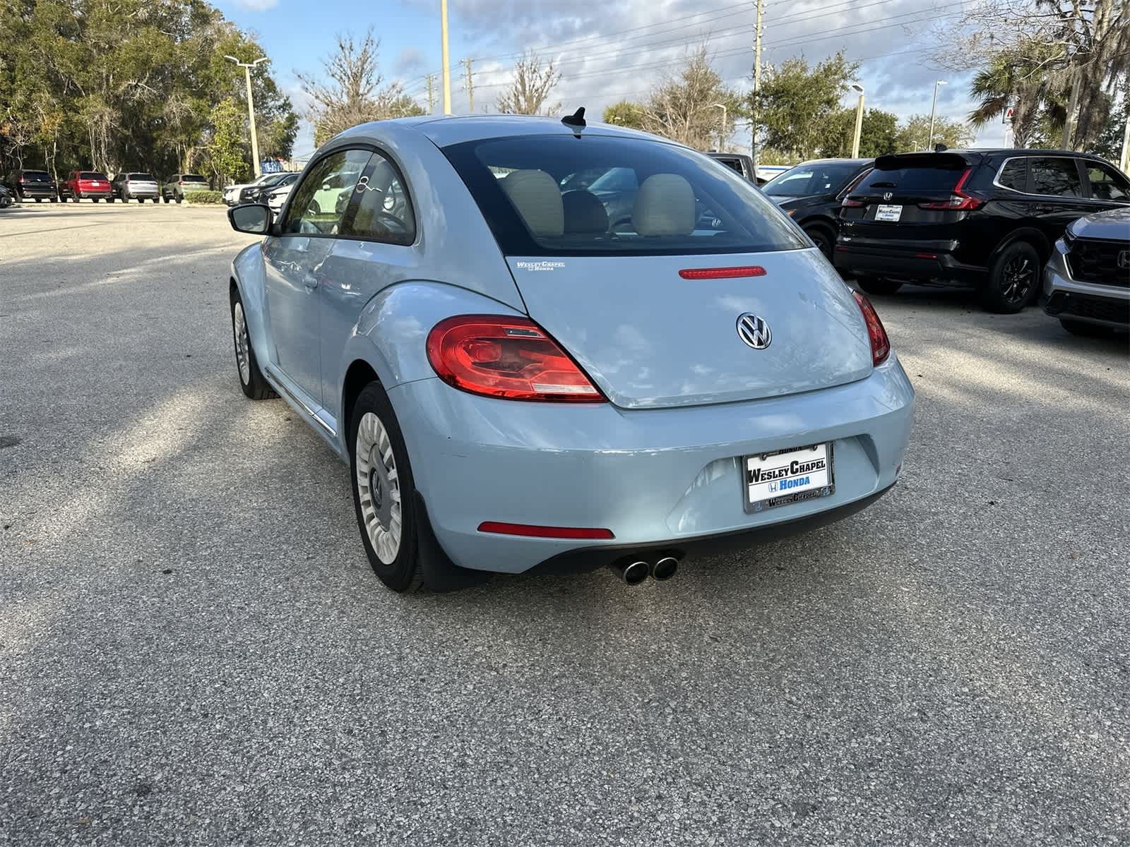 Thumbnail: 2014 Volkswagen Beetle - 4