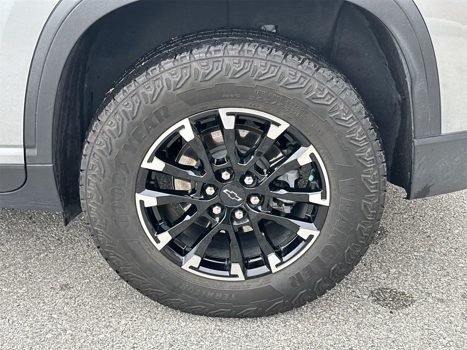 Thumbnail: 2024 Chevrolet Traverse - 12