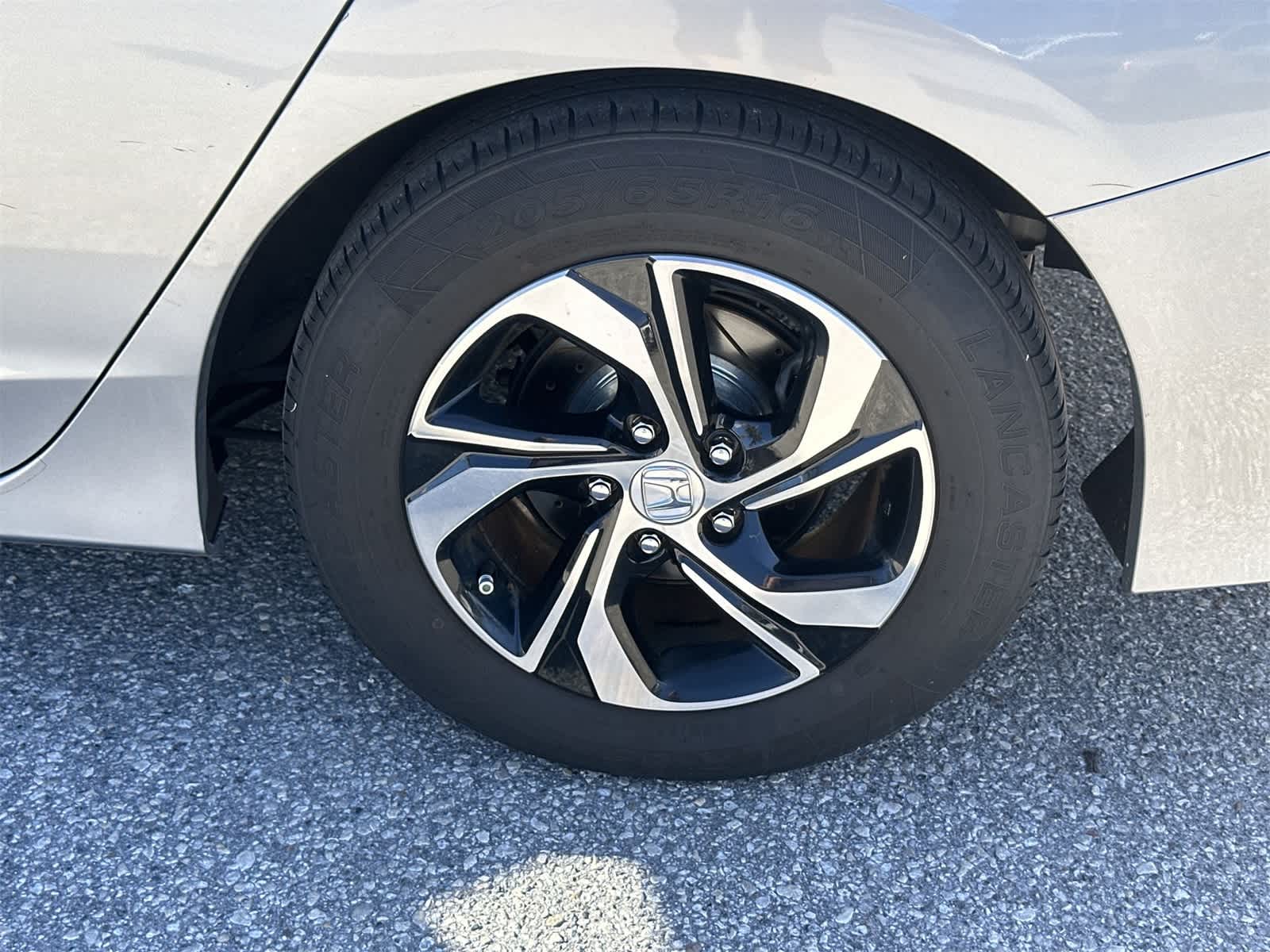 Thumbnail: 2017 Honda Accord - 12