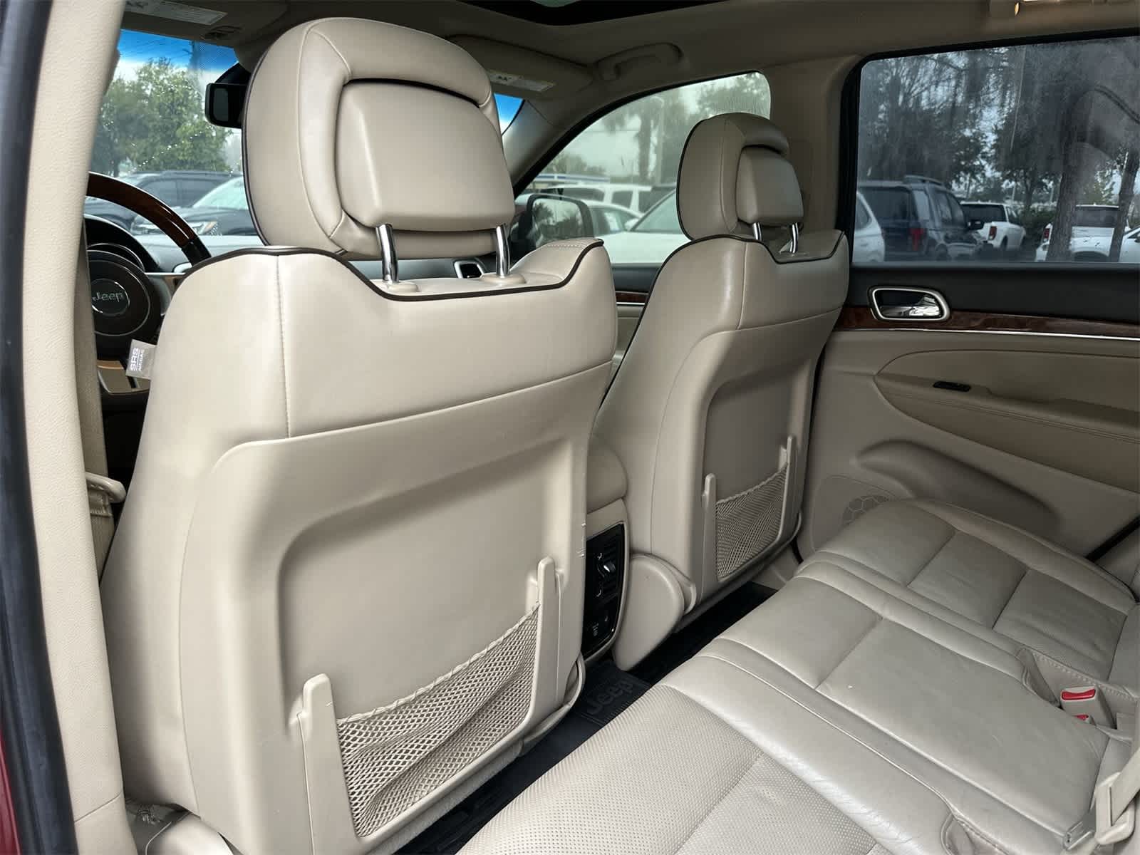 Thumbnail: 2012 Jeep Grand Cherokee - 14