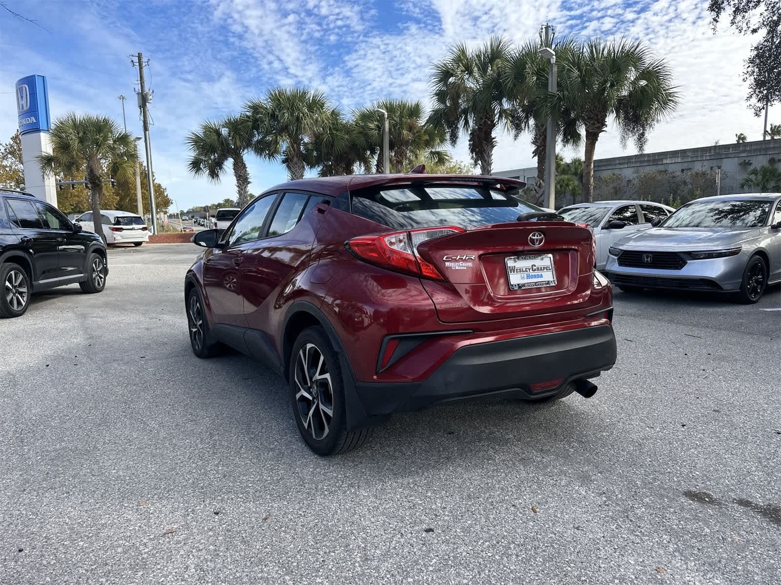 Thumbnail: 2018 Toyota C-HR - 4