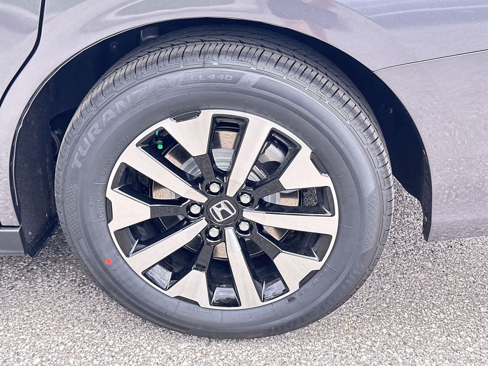 Thumbnail: 2026 Honda Odyssey - 12