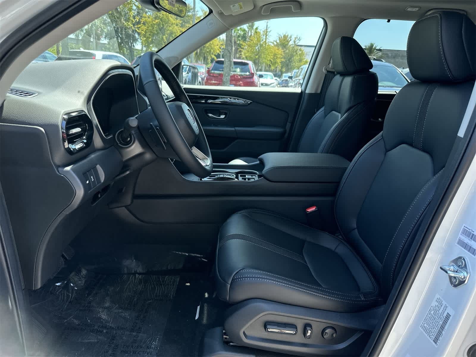 Thumbnail: 2025 Honda Pilot - 13