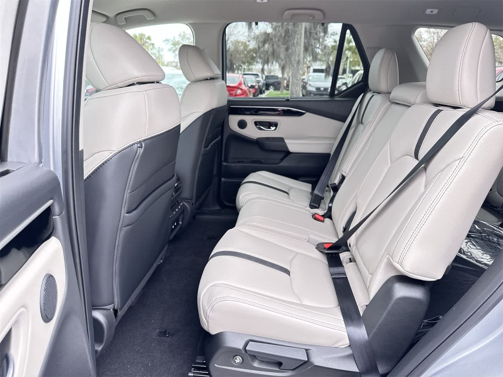 Thumbnail: 2026 Honda Pilot - 15