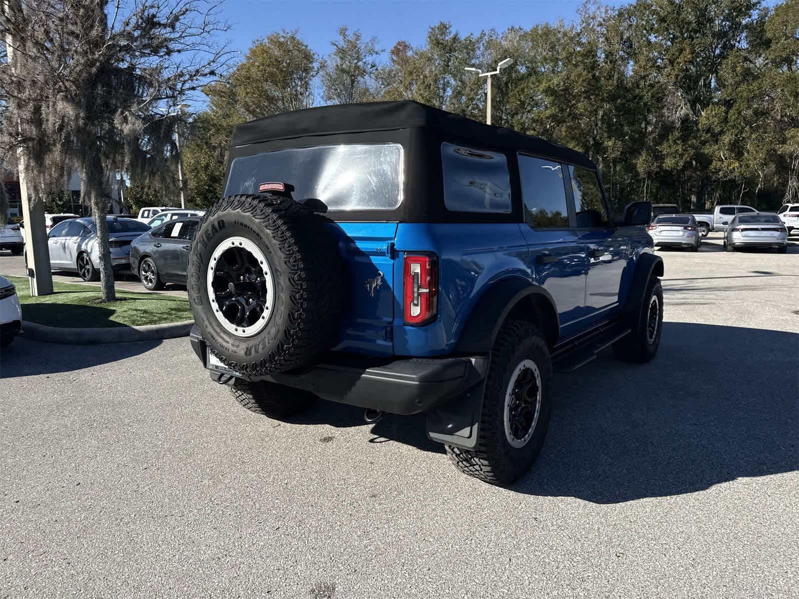 Thumbnail: 2023 Ford Bronco - 6