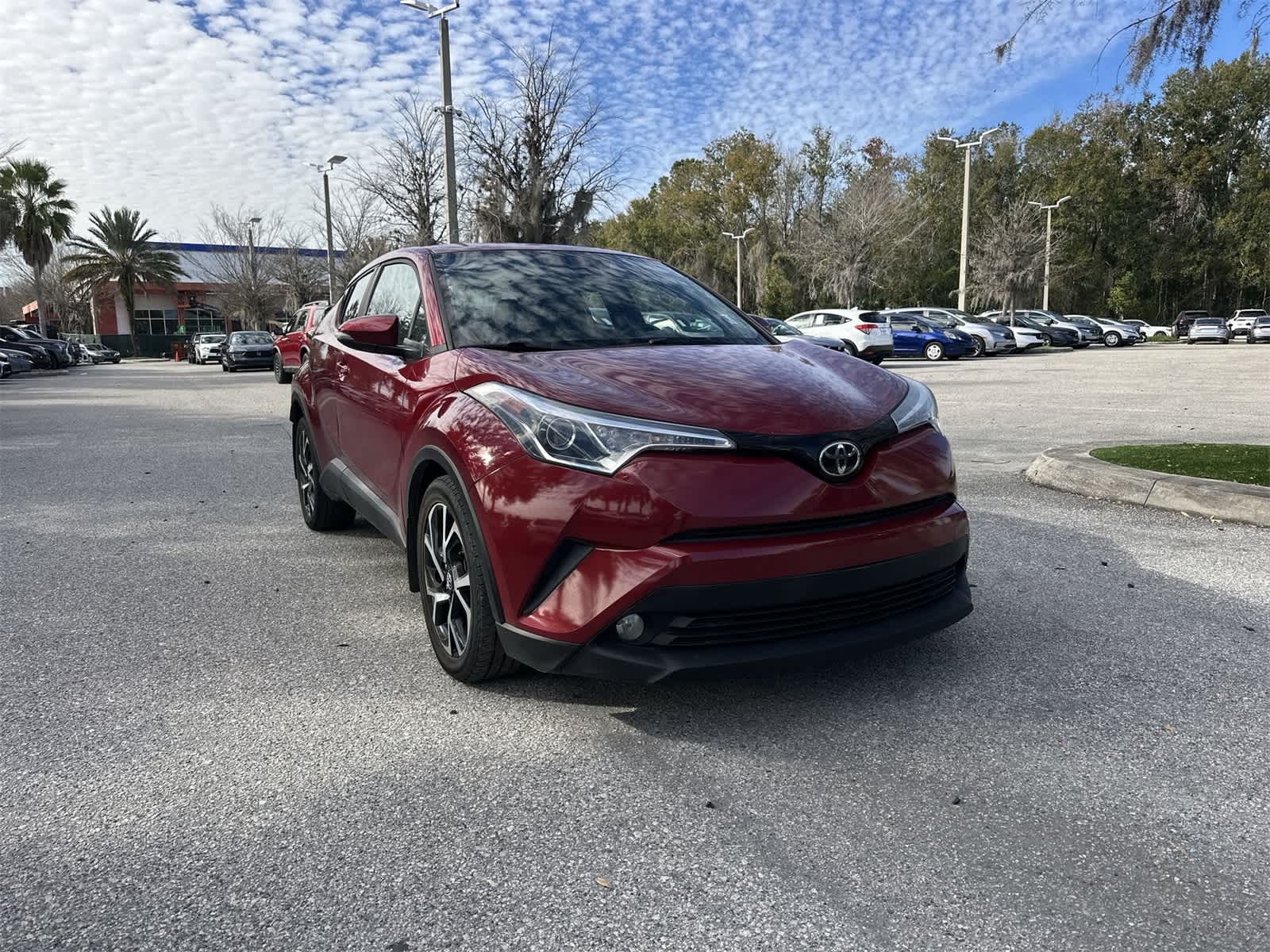Thumbnail: 2018 Toyota C-HR - 8