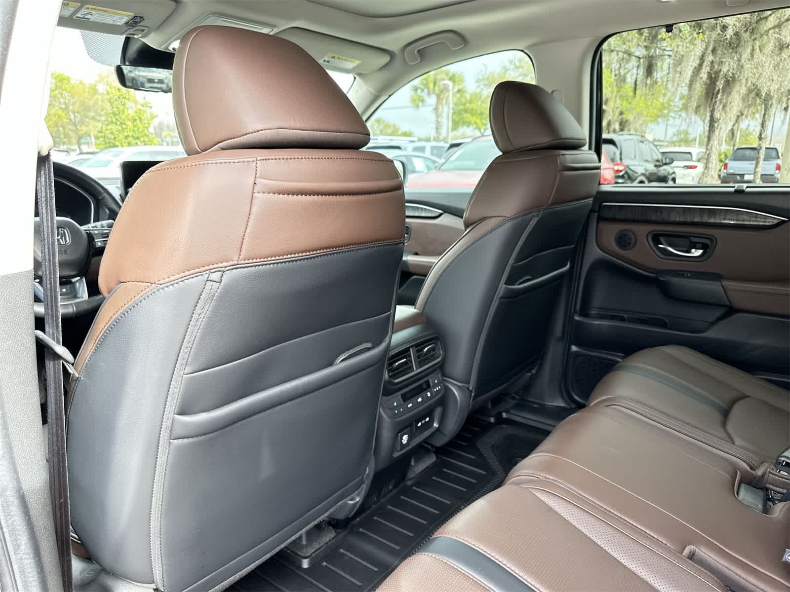 Thumbnail: 2025 Honda Pilot - 14