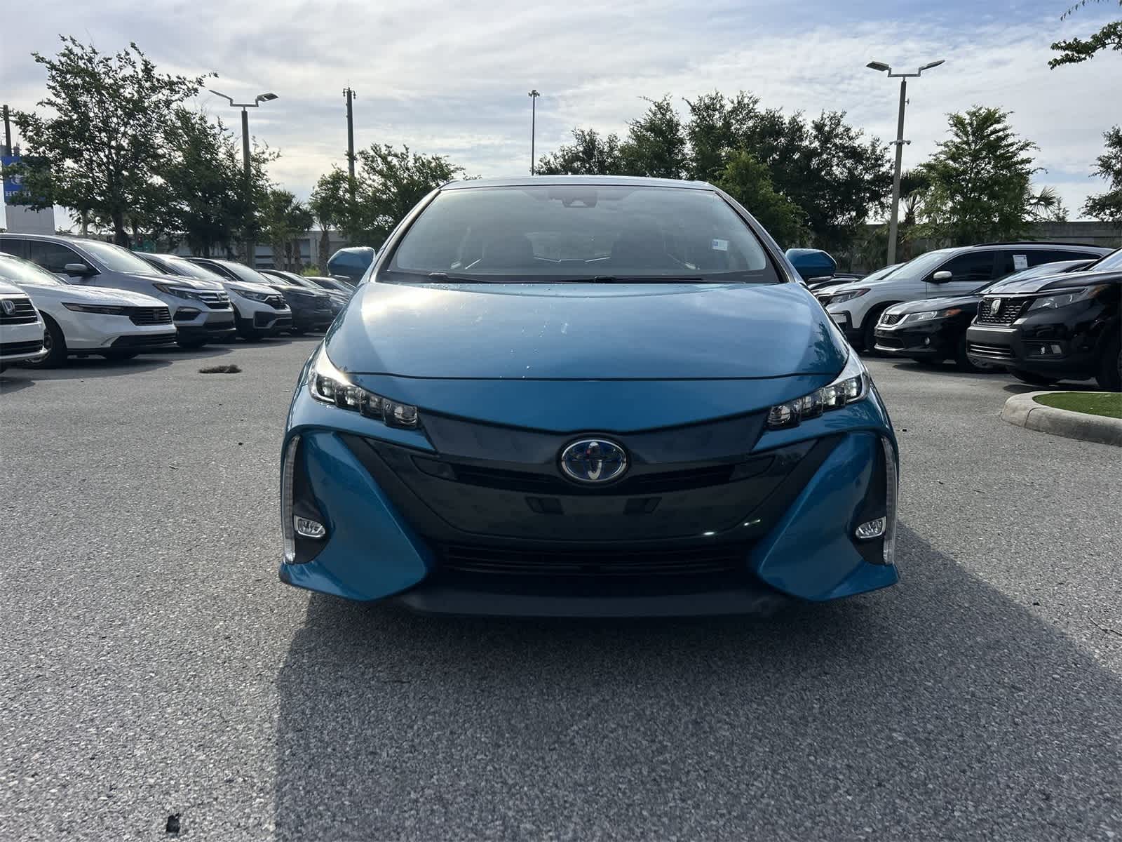 Thumbnail: 2022 Toyota Prius Prime - 9